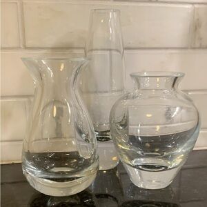 7”, 5”, 4” glass vase set